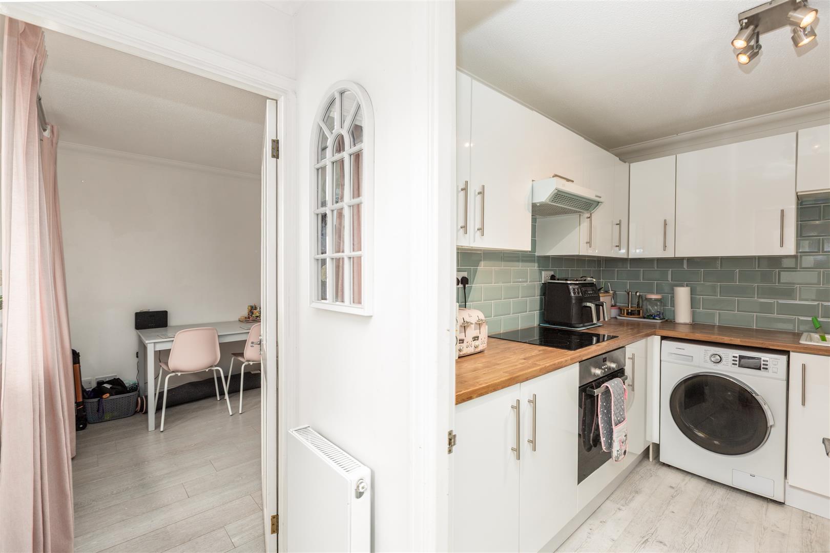 Y Dolau, Llangyfelach, Swansea, SA6 6BN
